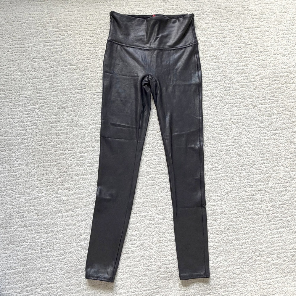 Spanx Faux Leather Leggings Black High Waisted Tummy Control M Edgy Moto Goth